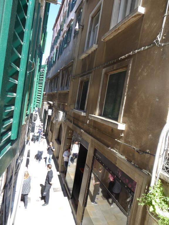 Studio Apartment Mila Split Exterior foto